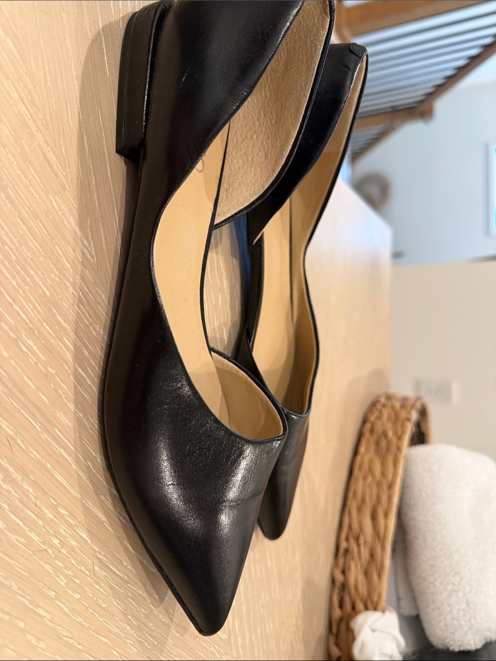 Franco Sarto Black Pointed Leather Flats - Picture 2 of 2